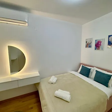 Mayfair Luxury - Skyview 13th Floor Skopje