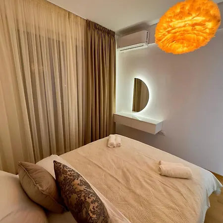 Mayfair Luxury - Skyview 13th Floor Apartment *